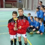 Púchovčania s trofejou za tretie miesto