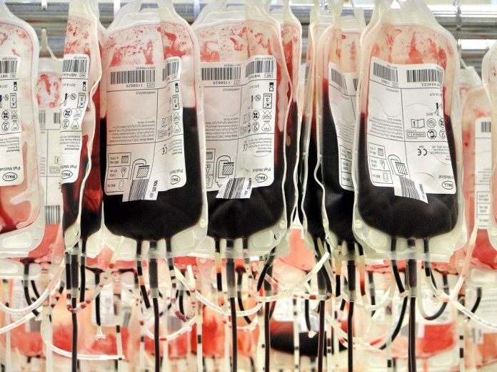 blood-bags-91170_1920