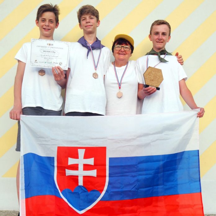 0 imyb 2018 so zástavou