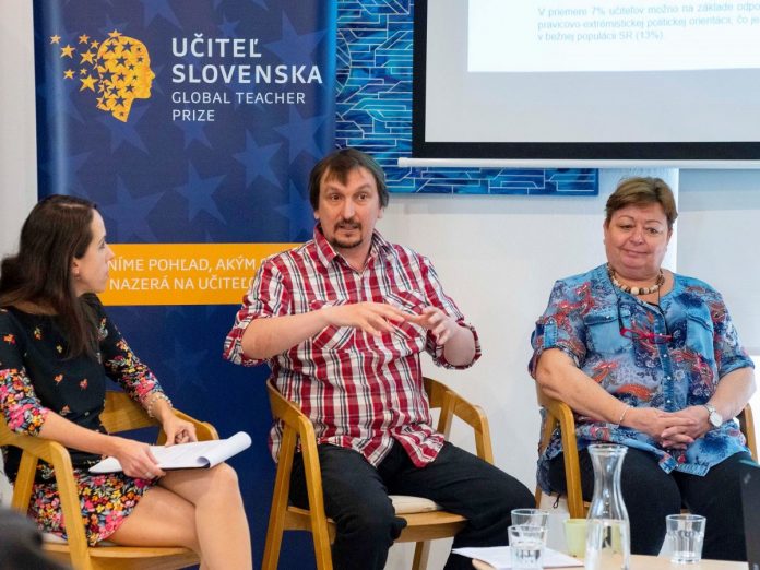 O prieskume diskutovali aj Juraj Hipš z Komenského inštitútu a Gabriela Herényiová, školská psychologička z Univerzity Komenského