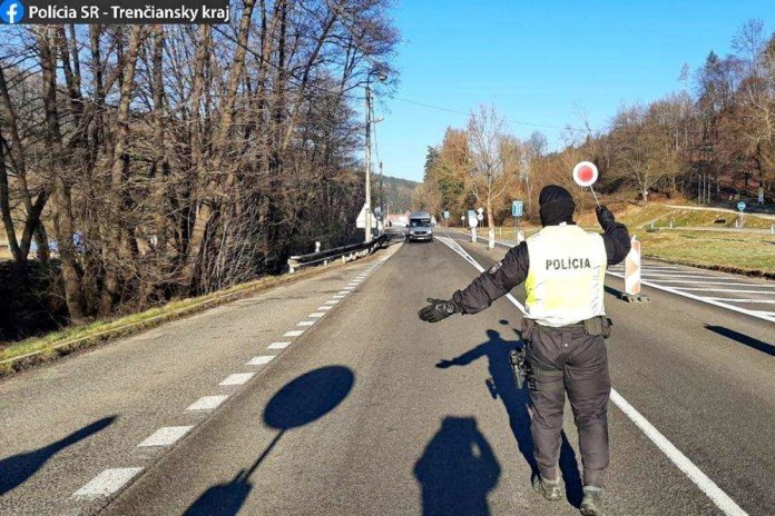Policia COVID